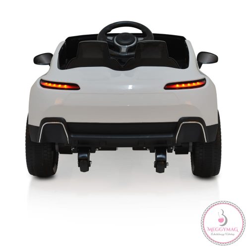 MONI BO dakota elektromos autó fehér