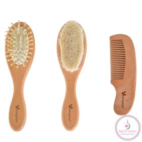 Fa fésű szett babáknak