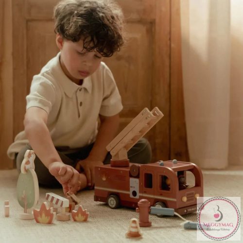 Little Dutch tűzoltó autó kiegészítőkkel