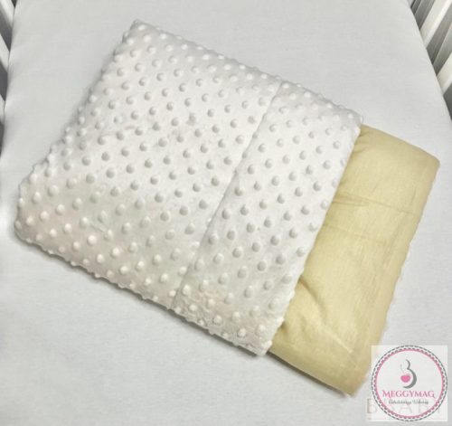 Kétoldalú babatakaró 70×90 cm | Bézs pamutvászon, krém minky, antiallergén töltettel