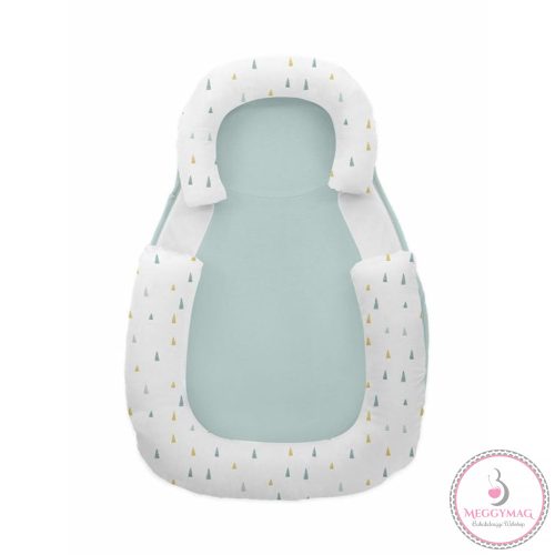 Kikkaboo babapozicionáló memóriahabos hypoallergén legurulás gátlós 60x40x8cm Menta háromszögek