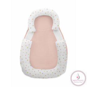   Kikkaboo babapozicionáló memóriahabos hypoallergén legurulás gátlós 60x40x8cm Rózsaszín szívecskék
