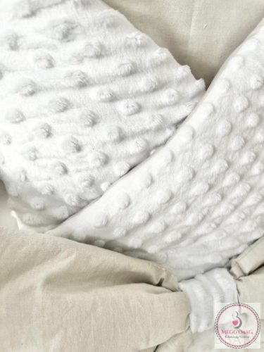 Kókuszpólya – fehér minky és szürke pamut, 80×80 cm, KÉSZLETEN A BOLTBAN!