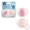 Tommee Tippee játszócumi CTN Night 2 db 0-6 hó pasztell, UTOLSÓ DARAB! Rózsaszín!