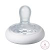 Tommee Tippee nyugtató cumi CTN anyamell formájú 6-18 hó 2db színes, UTOLSÓ DARAB!