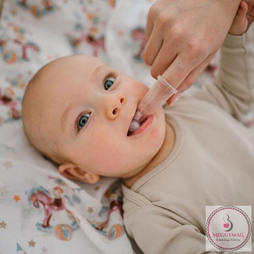 BabyOno fogkefe és ínymasszírozó babáknak átlátszó 2db 1545