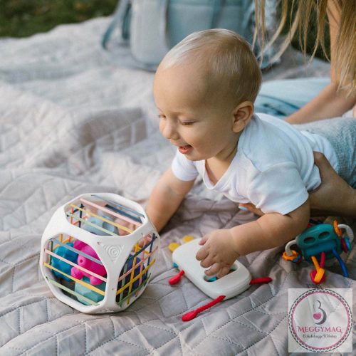 BabyOno szenzoros játék Cube Box 1582