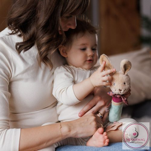 BabyOno sípoló Karolina nyuszi plüss 1682