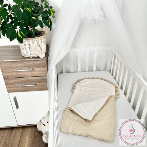 BB Cipzáros babatakaró , pólyatakaró 70×40 cm Bézs-fehér csillagos KÉSZLETEN A BOLTBAN!