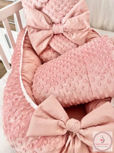 Kétoldalú babatakaró 70×90 cm | Púder rózsaszín pamutvászon, minky, antiallergén töltettel