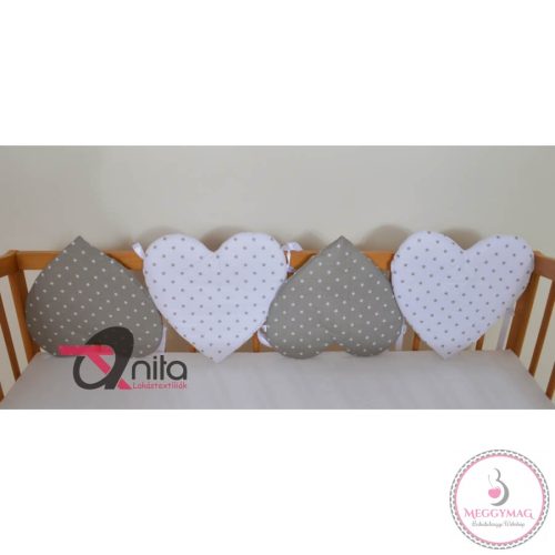 Szívecske párnák kiságyba, 4 darab/szett – D0340 fehér alap szürke csillag