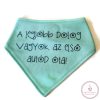 Feliratos nyálkendő, kifordítható