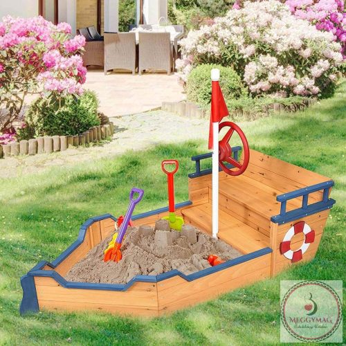 Kalózhajó formájú homokozó