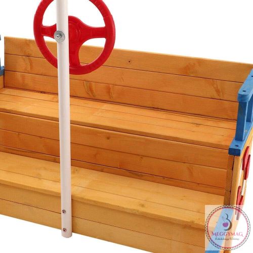 Kalózhajó formájú homokozó